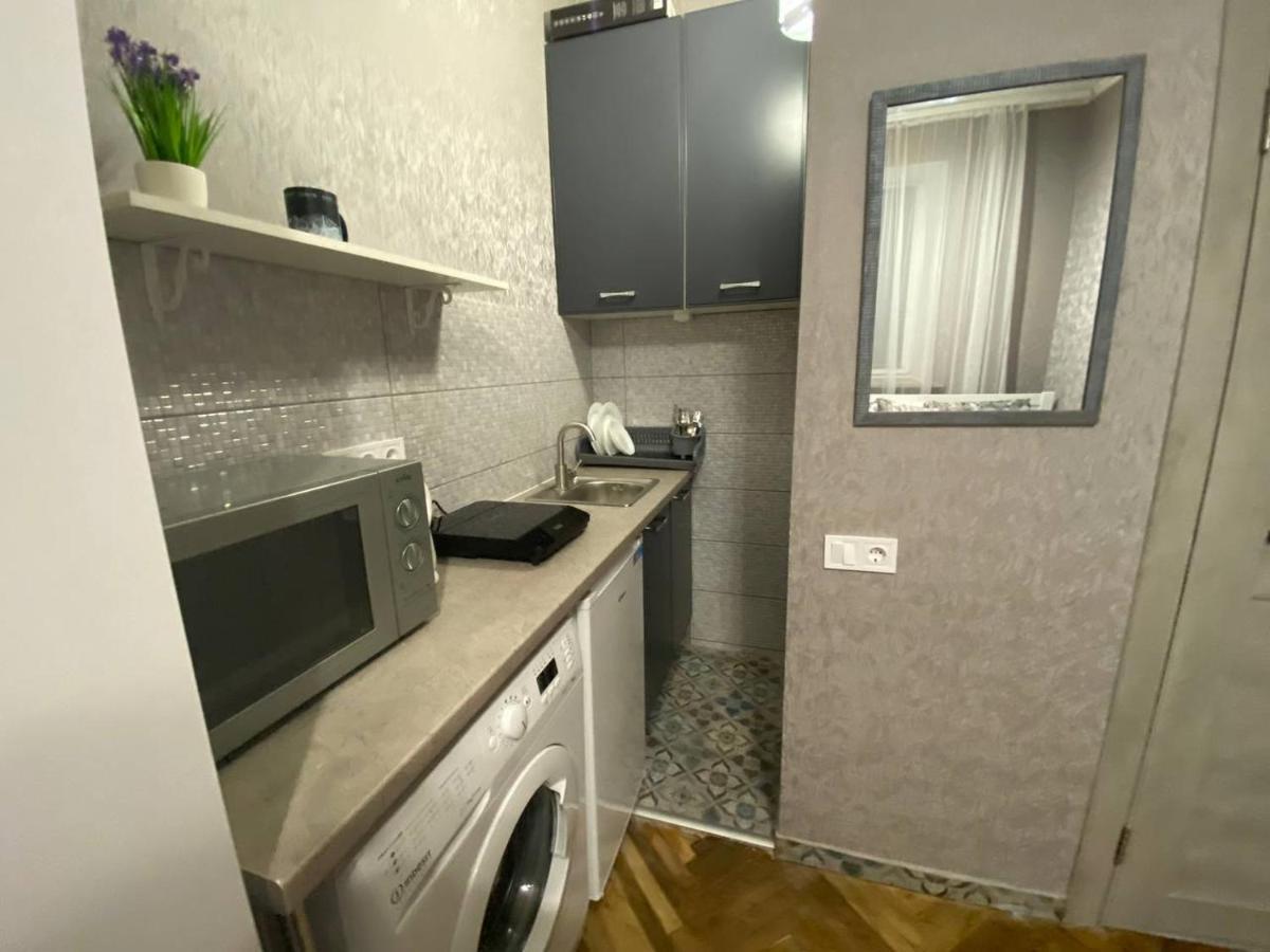 Апартаменти На Вул. Підмурній Lviv Ngoại thất bức ảnh
